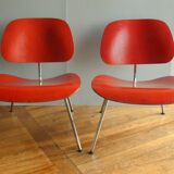 Paire de chauffeuses, Charles et Ray Eames, modèle LCM, édition Vitra