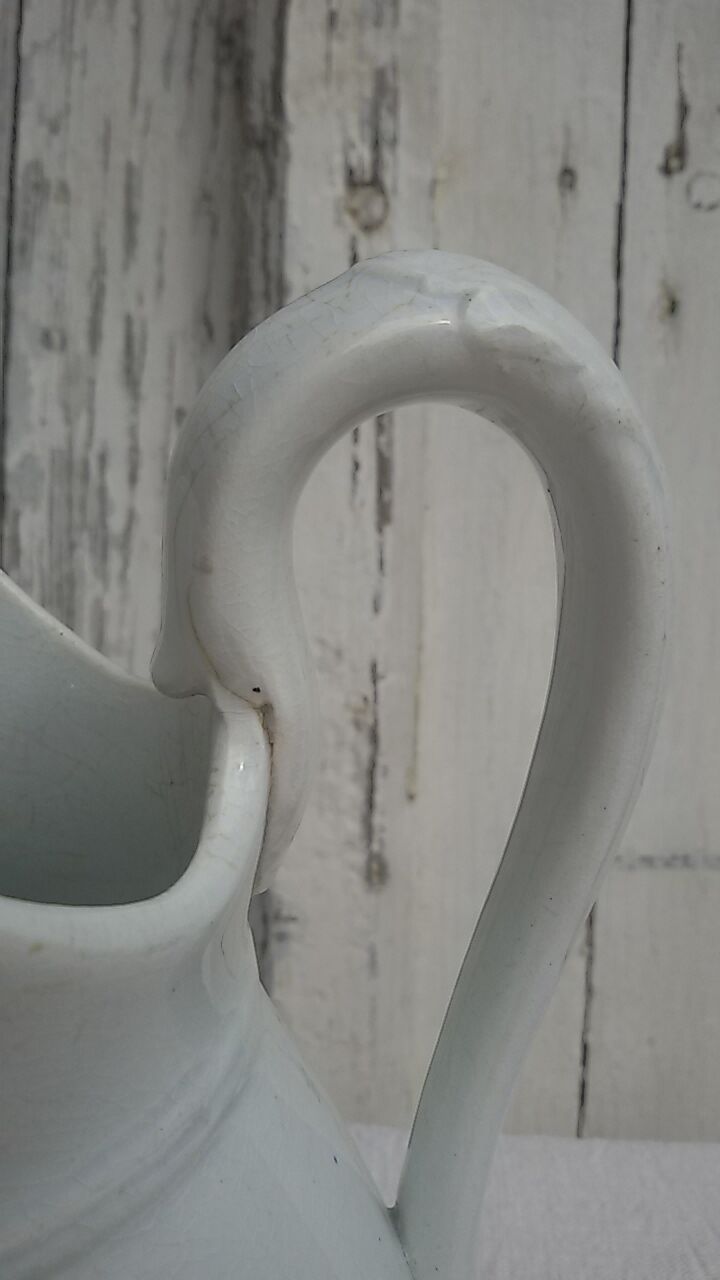 White earthenware pitcher Lunéville XIX