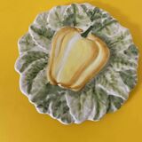 Round slip trivet with yellow pepper decoration