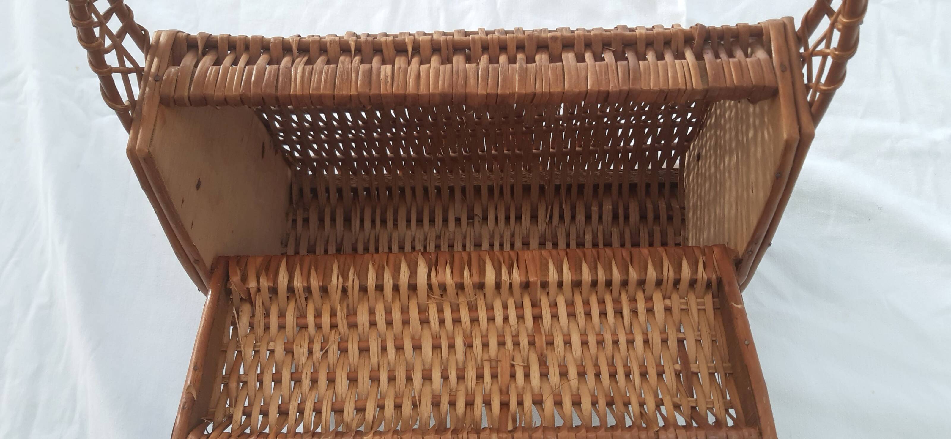 70s wicker handbag