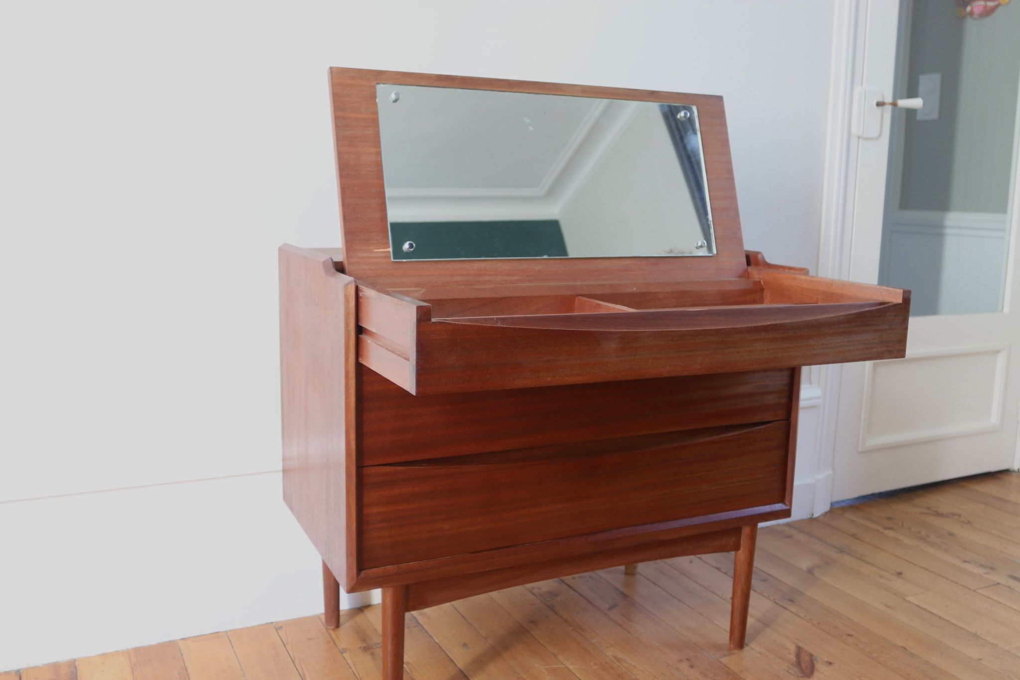 Scandinavian teak dressing table Arne Vodder, Denmark 1960