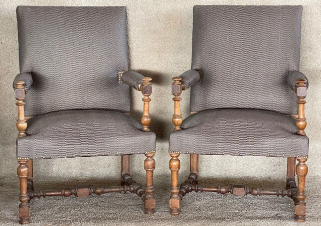Pair of armchairs