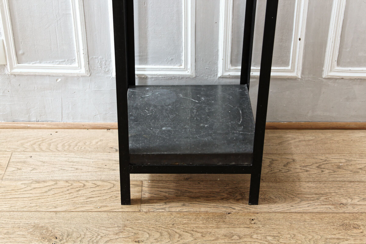 Industrial stele in metal and zinc