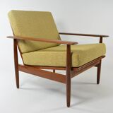 Fauteuil scandinave jaune chiné