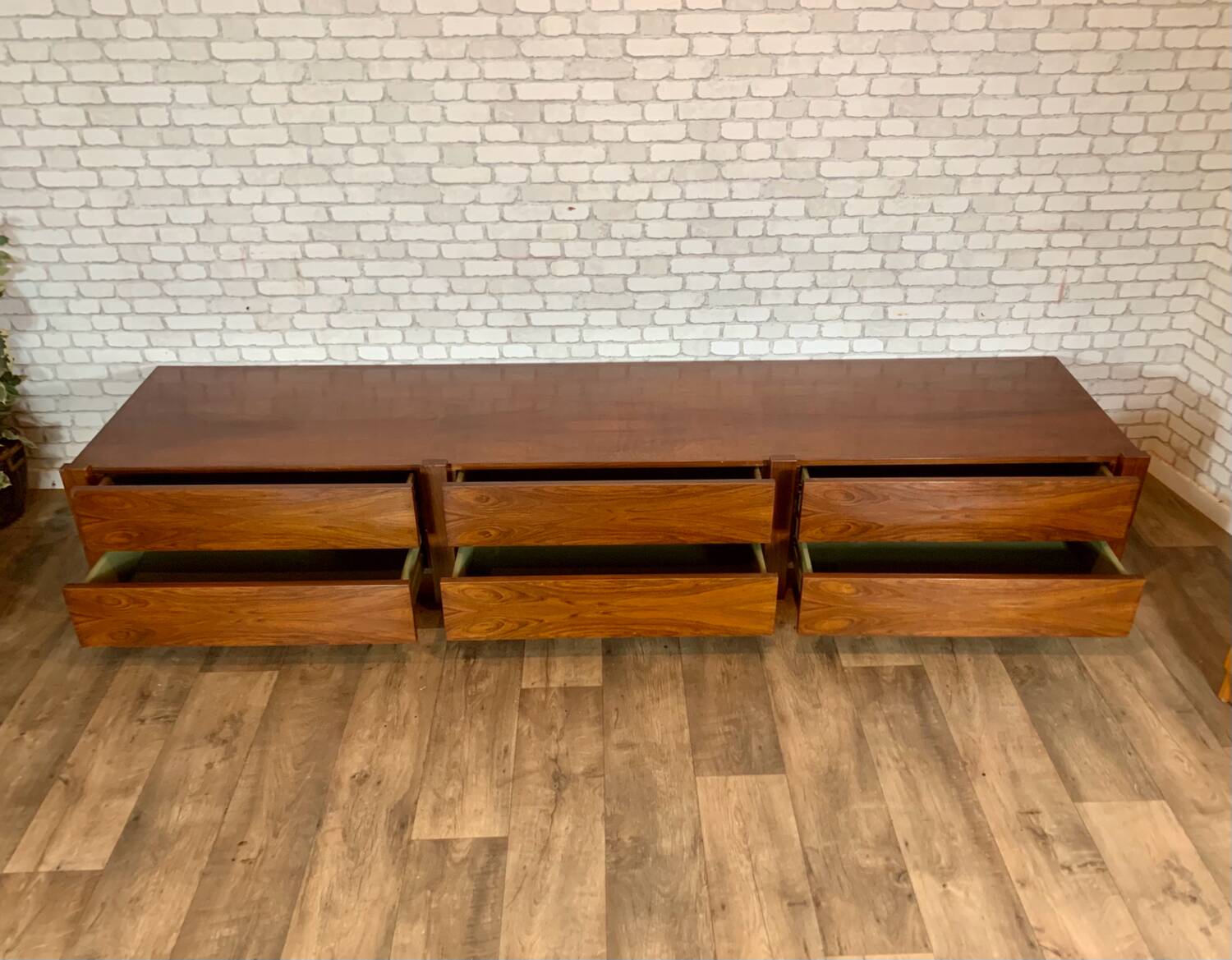 Low rosewood sideboard 1970