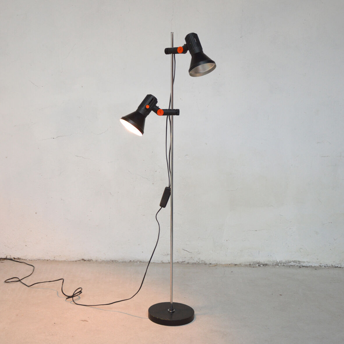 Lamppost 2 spots, 1980