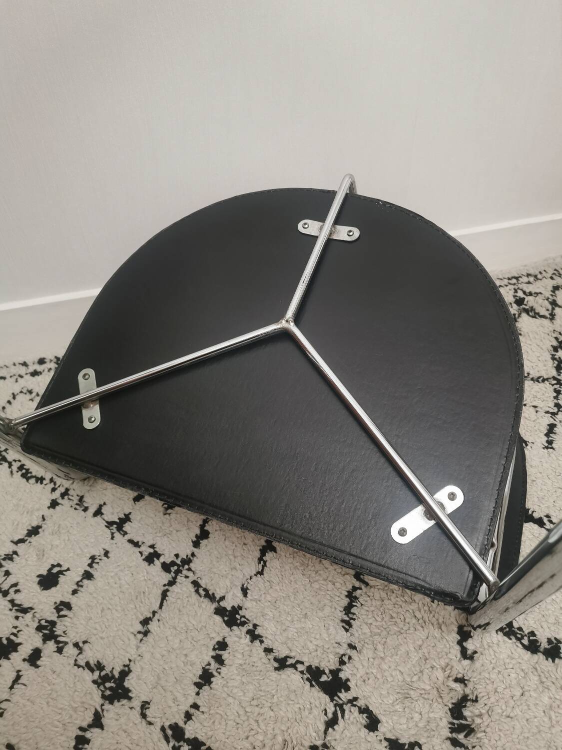 Canasta cantilever chair by Arrben chrome