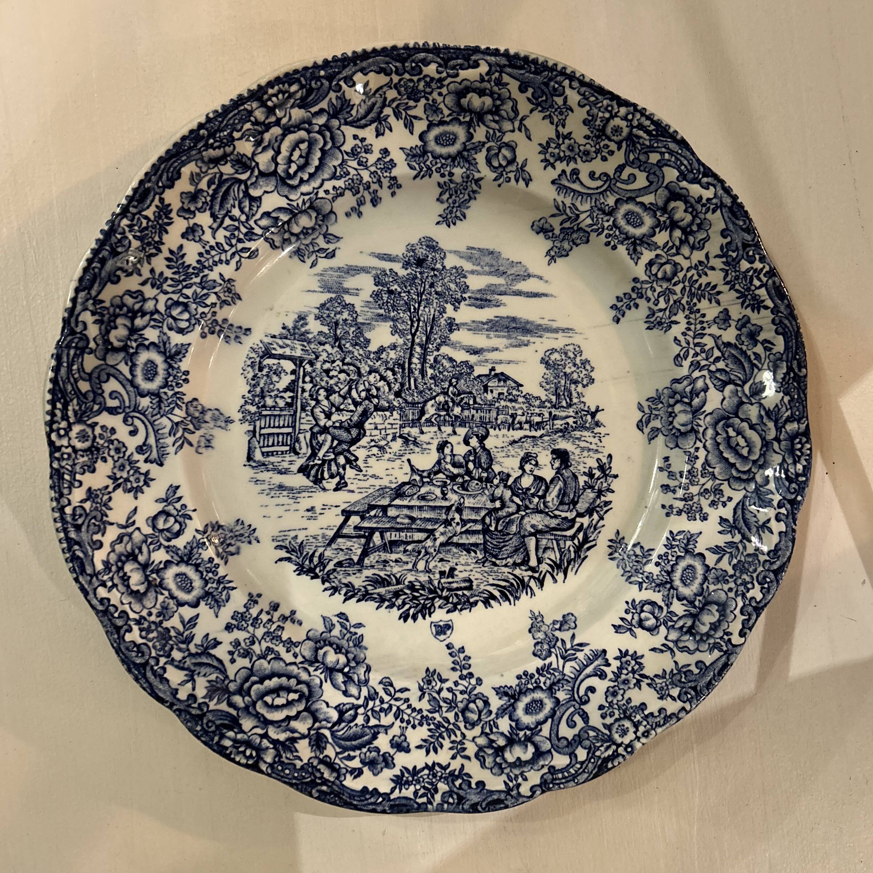 Set of 4 flat PB advertising plates