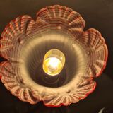 Lampe  fer forgé  1900  verre  dentelle pressé et moulé  a liseré rouge tres rare  tres belle  35x14