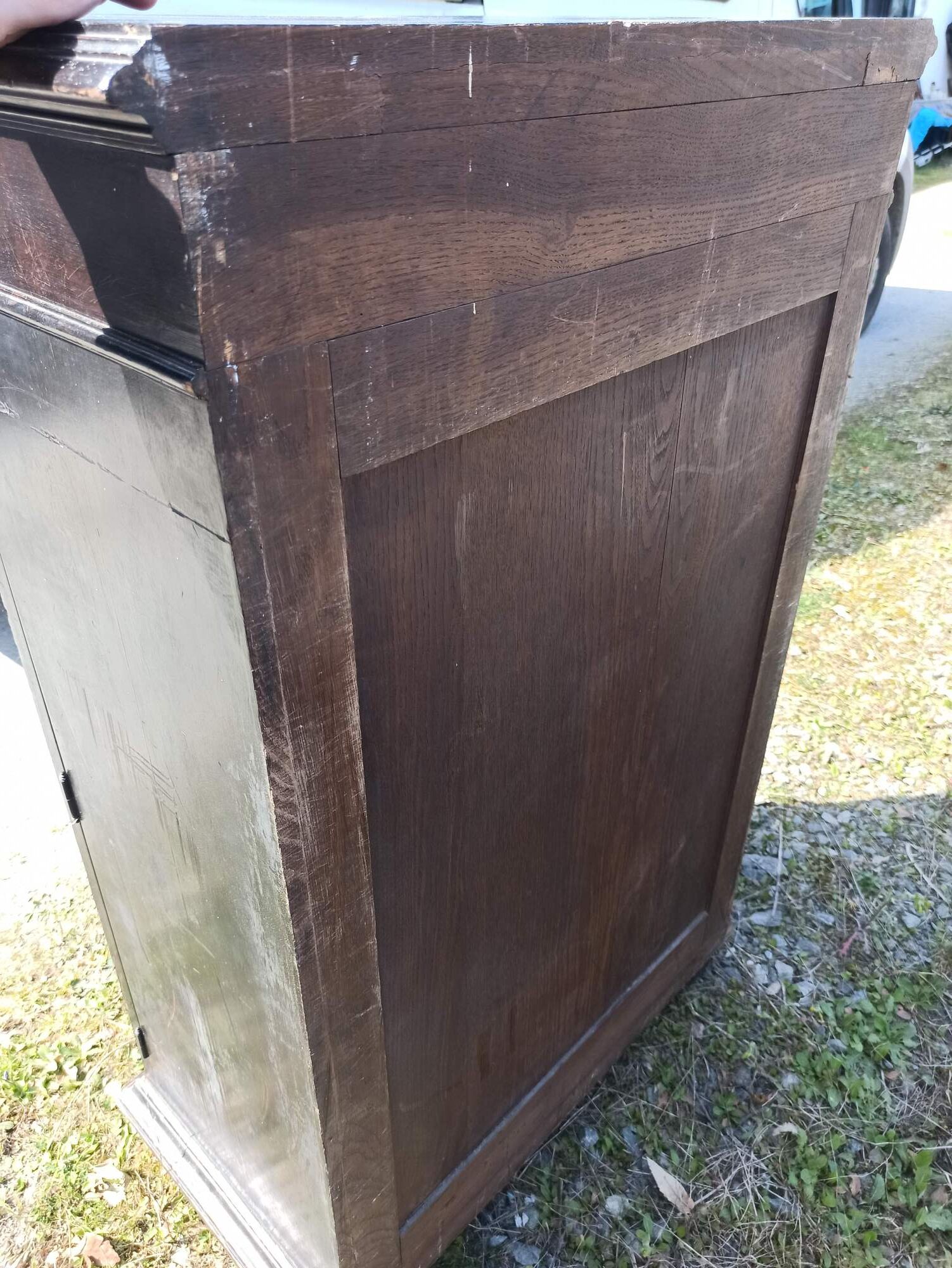 Sideboard 2 doors 1 drawers in blackened wooden support height
