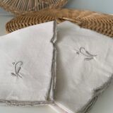6 embroidered towels