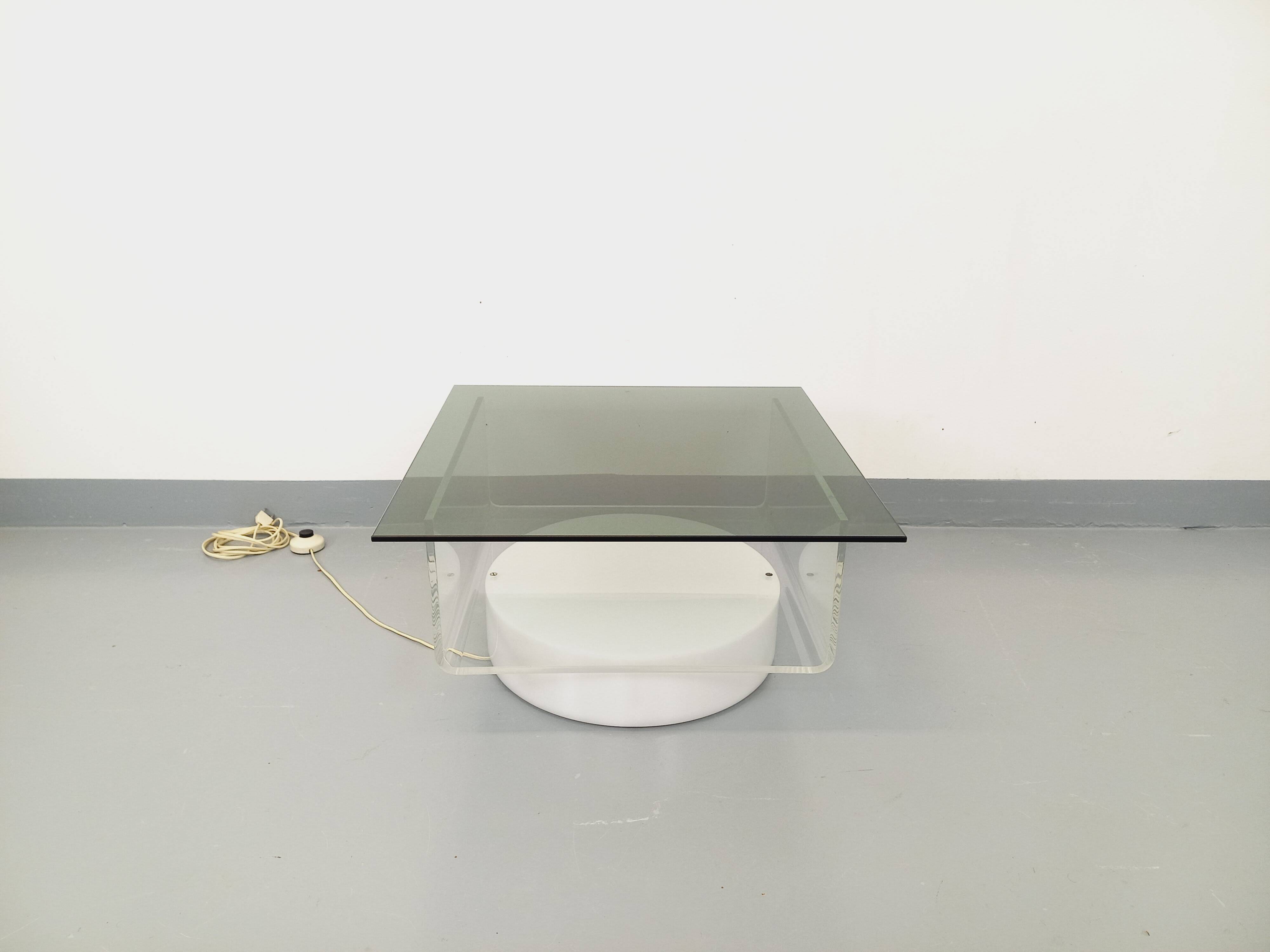 Vintage Italian square illuminated coffee table in glass and plexiglass