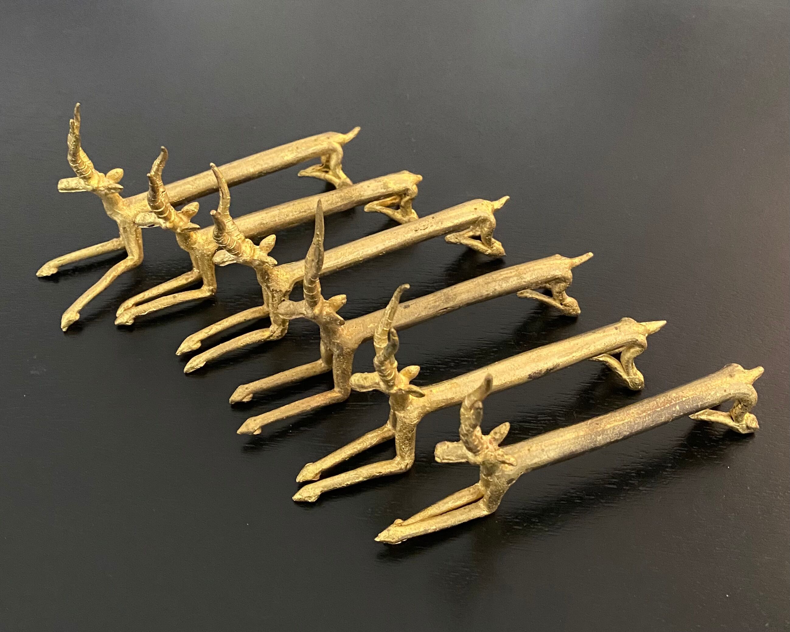6 porte-couteaux forme antilope en laiton