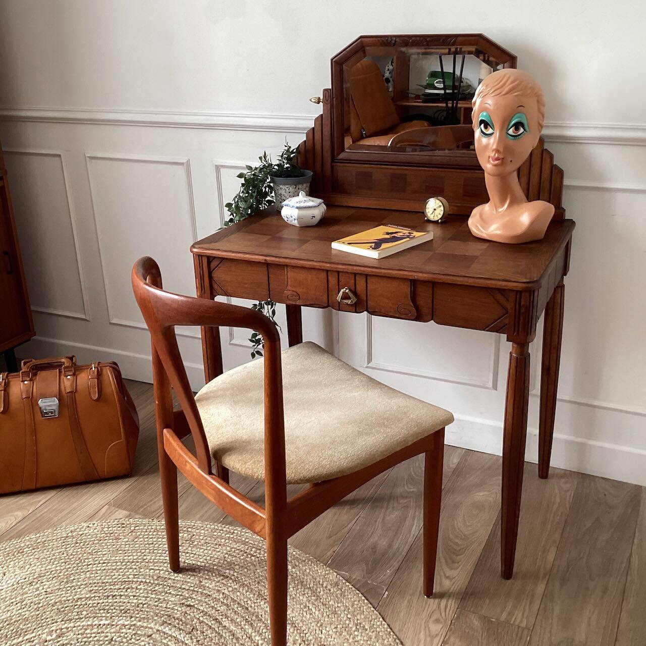 Vintage Art Deco style dressing table