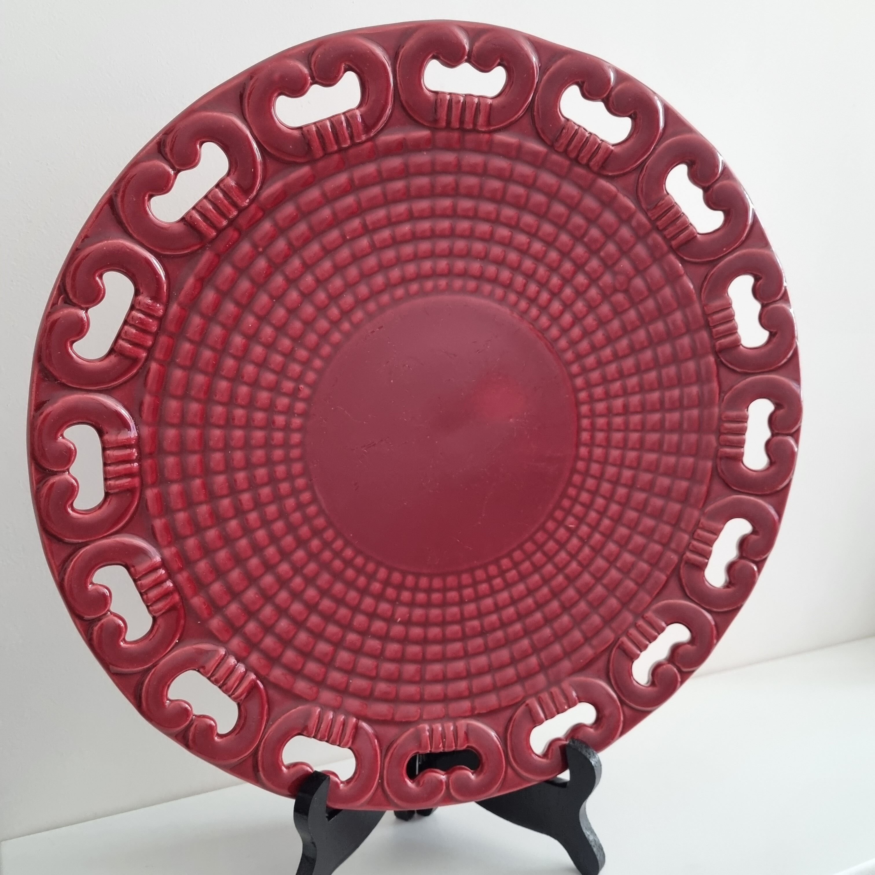 Saint-Clément dish signed B. Letaille