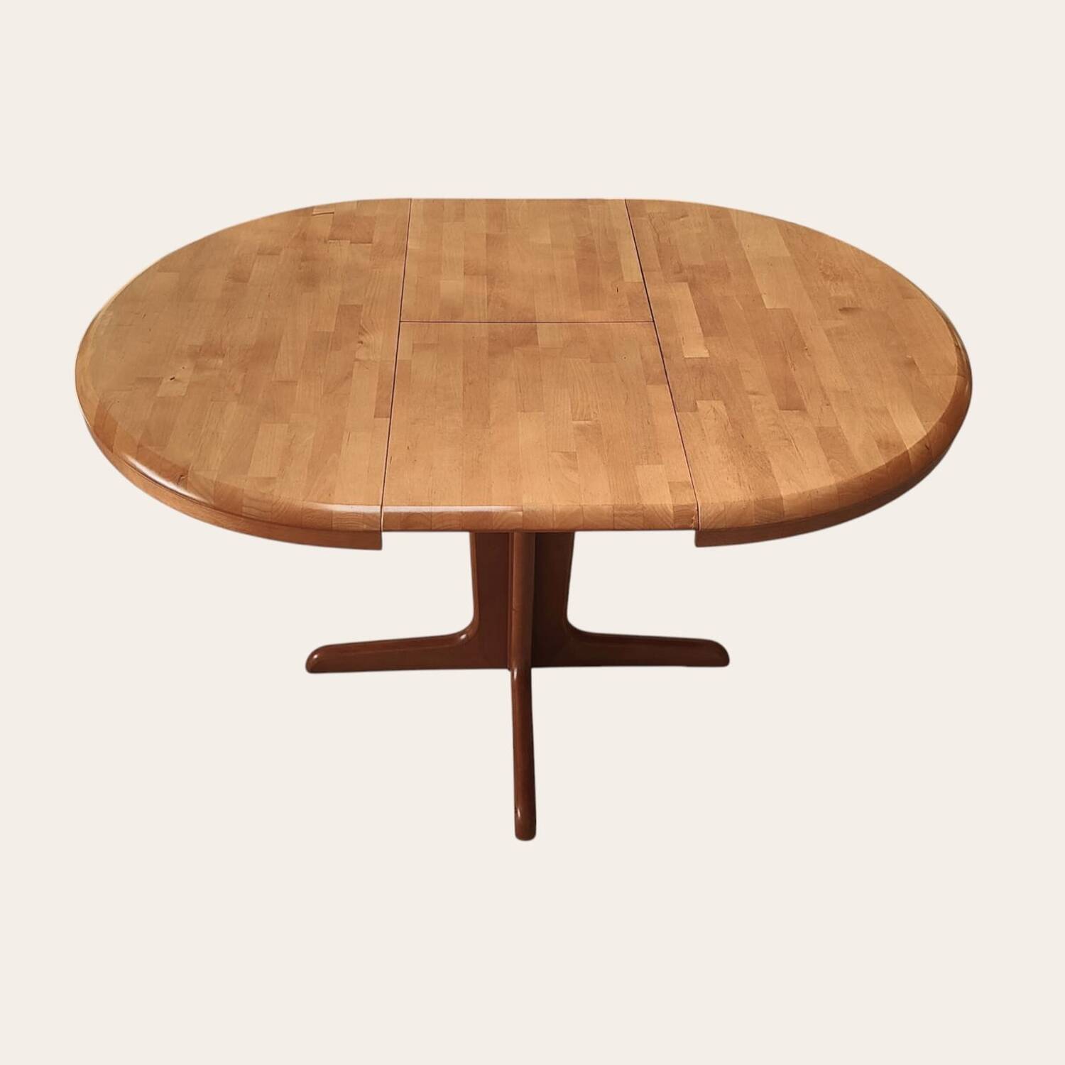 Extendable dining table, 70s