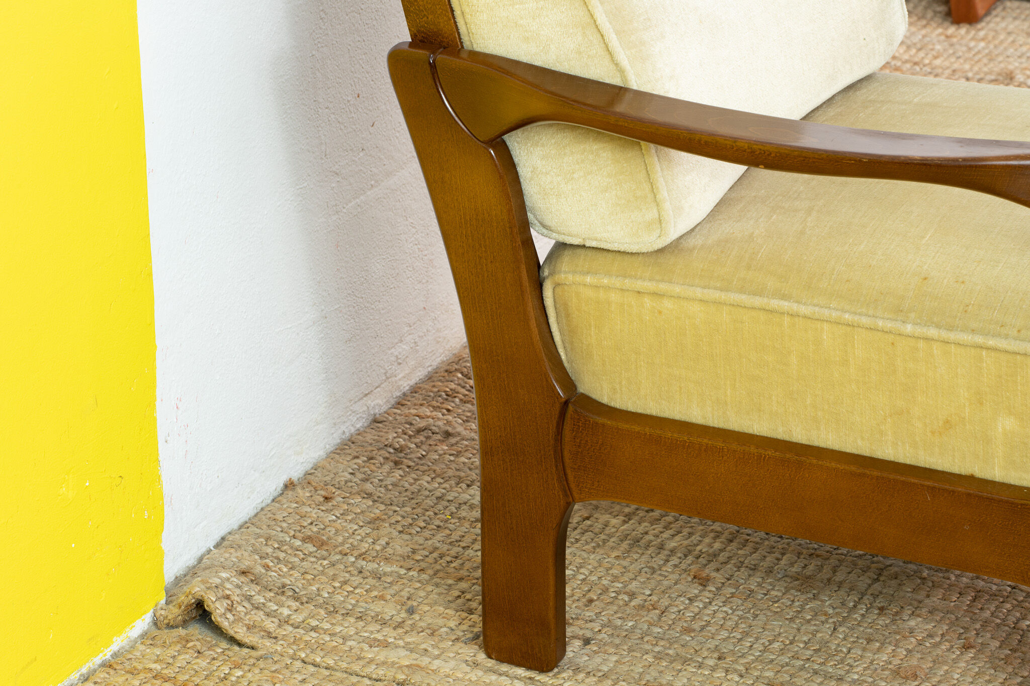 Fauteuil Scandinave Vintage – 69 cm