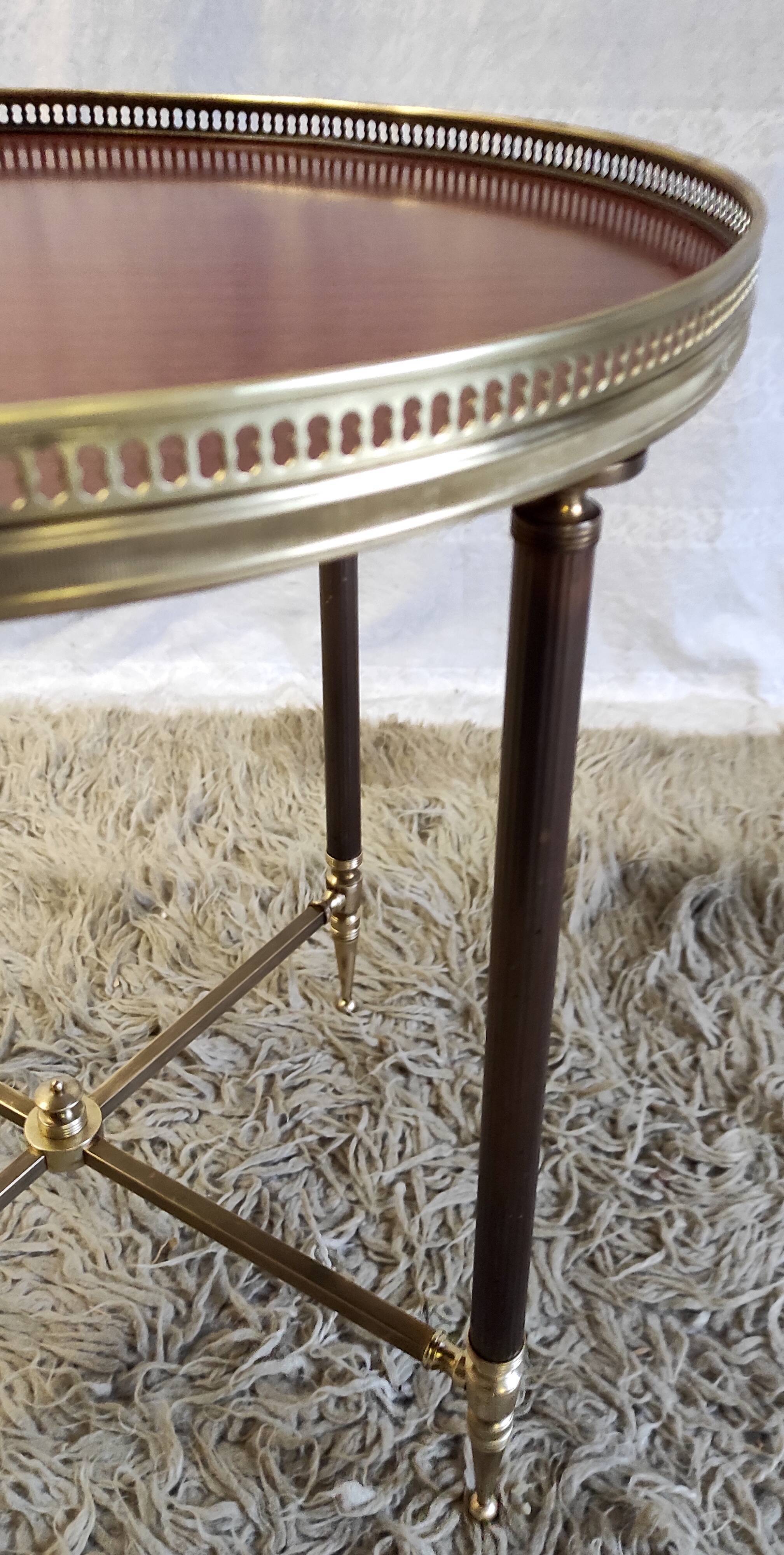 Solid brass coffee table and solid wood 60s/70s