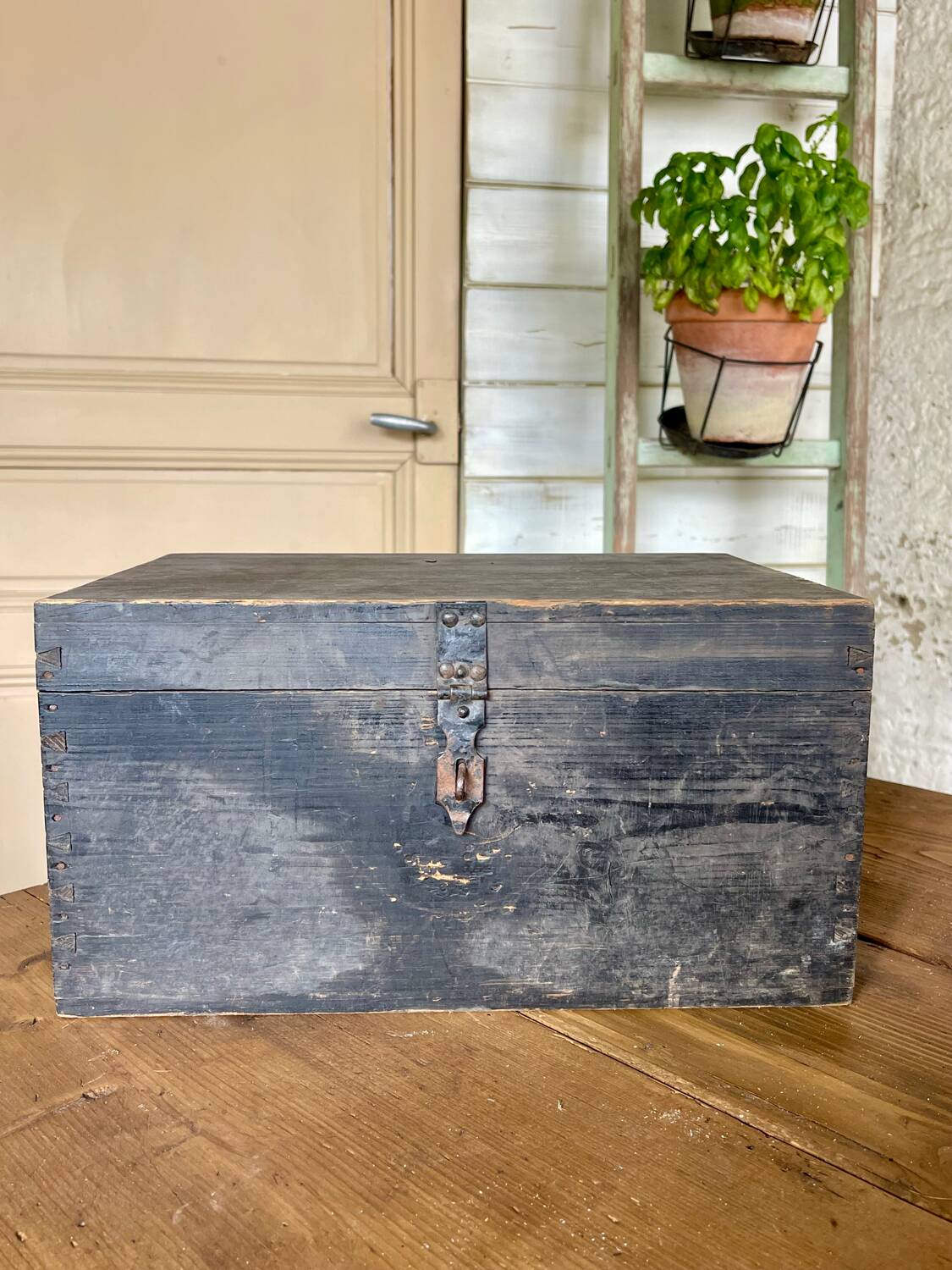 Black workshop chest