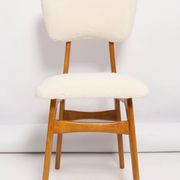 Mid-century "Butterfly" dining chair, light cream boucle, Poland, 1960s