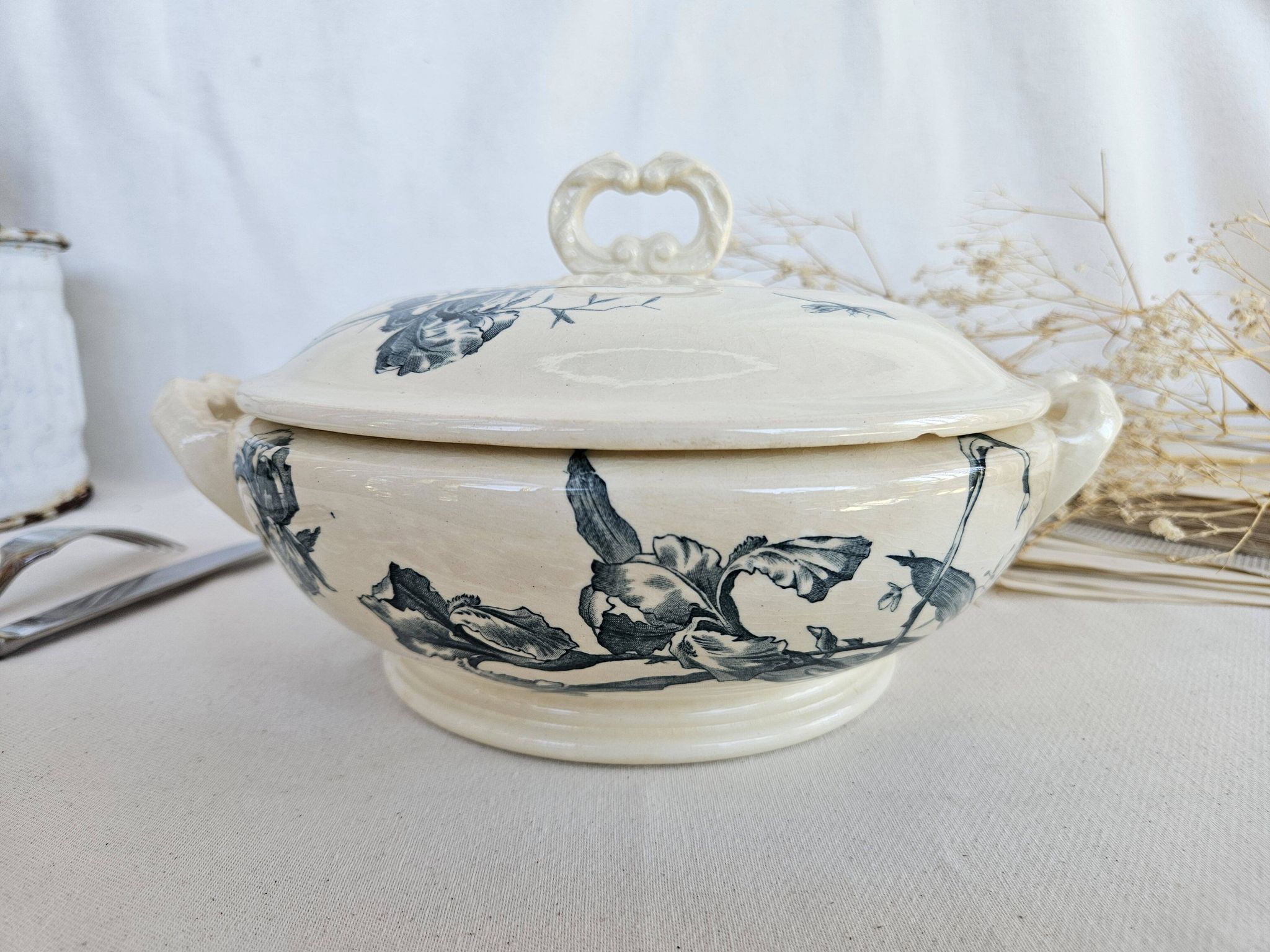 Soupière ancienne Gien Iris Terre de Fer