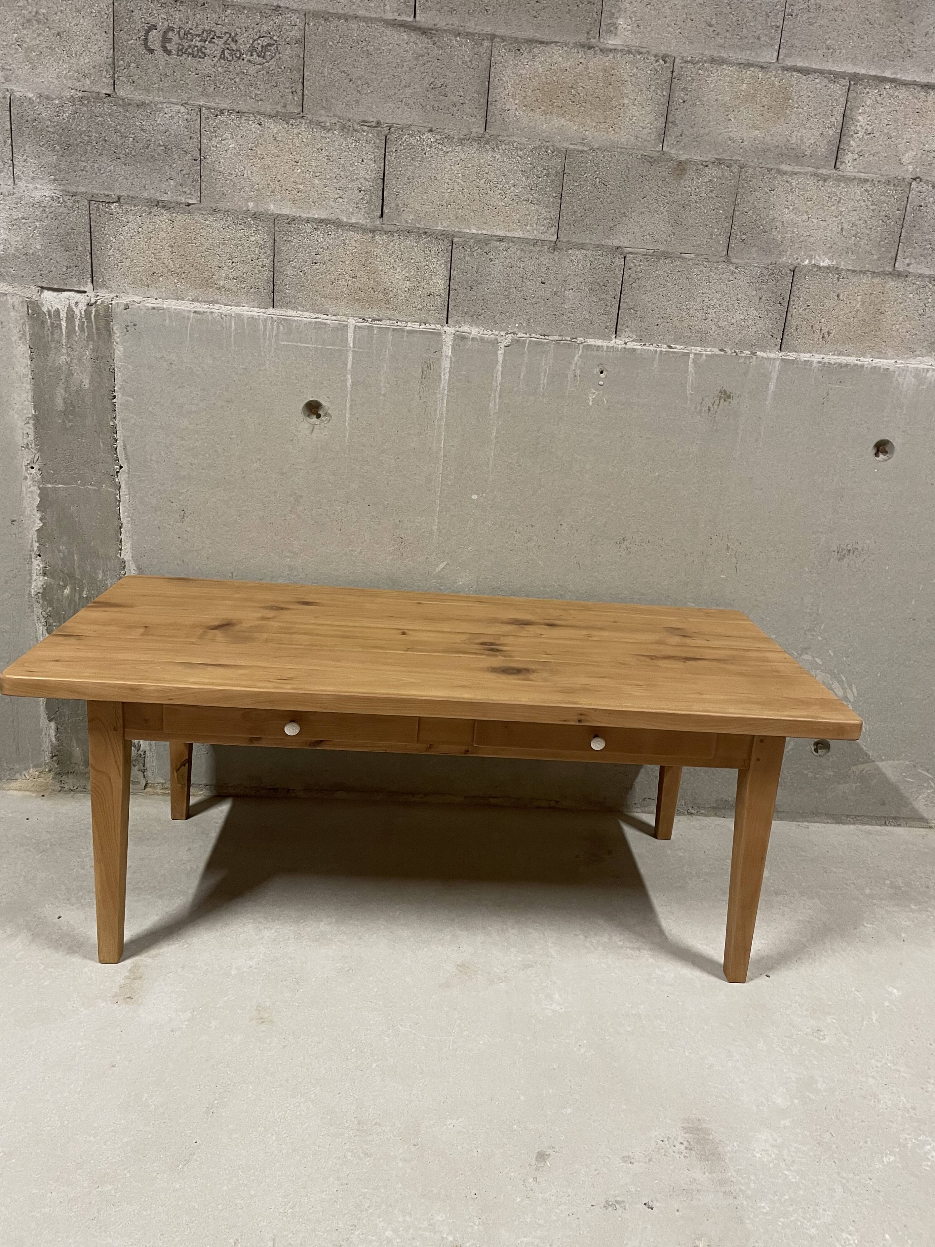 Solid wood table with drawers – chic country style