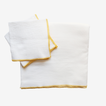 Nappe et serviettes en gaze de coton upcyclées blanches