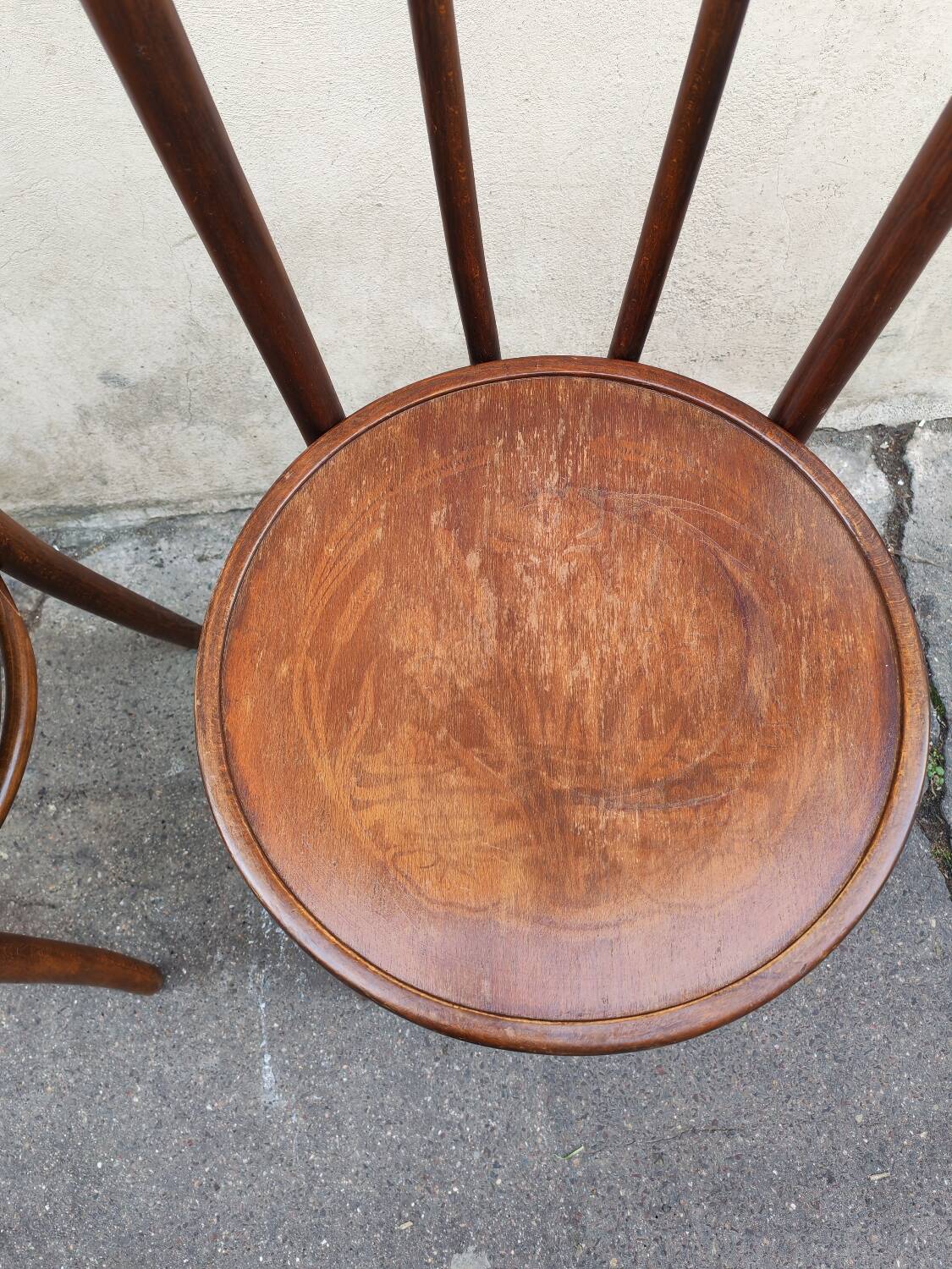 Paire de chaises bistrot 