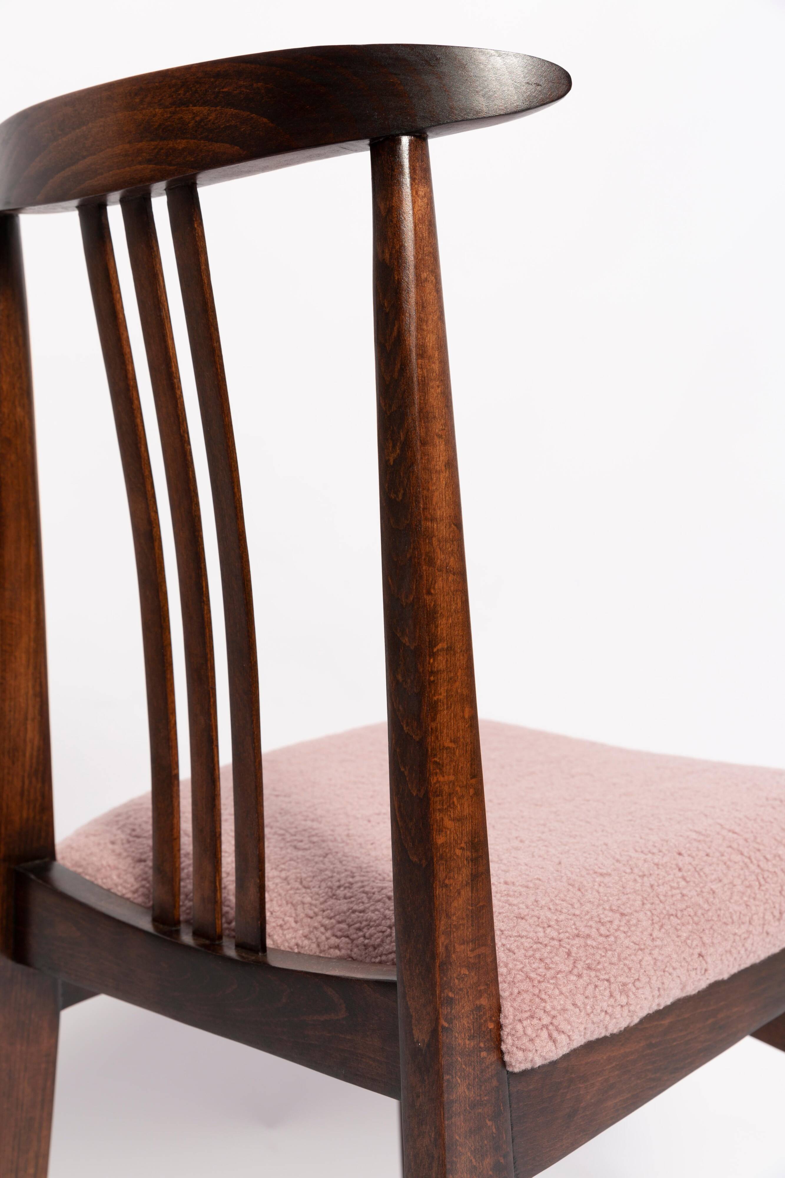 Mid-Century Beech Chair in Pale Pink Boucle, Walnut Wood, by M. Zielinski, Europe, 1960s