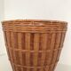 Panier de linge en rotin osier rond vintage