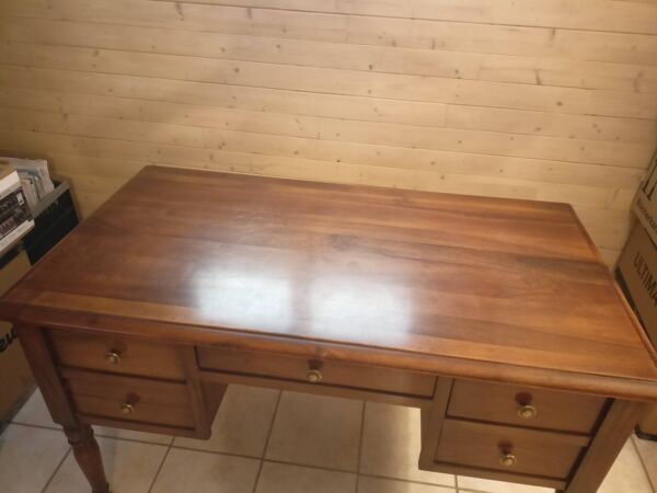 bureau louis philippe