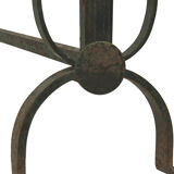 Pair of metal channels