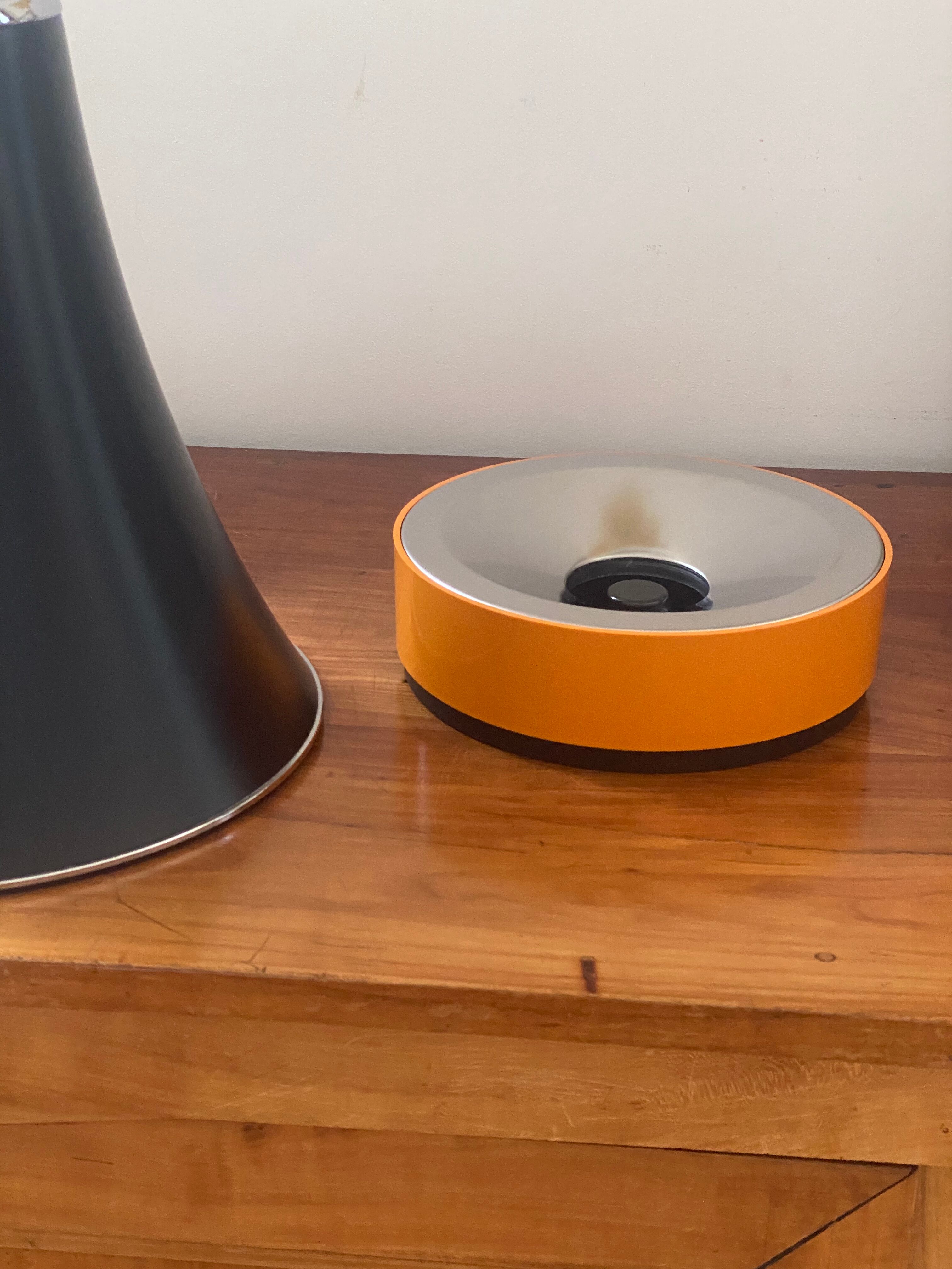 Ashtray manade samp design Jean-René Talopp orange