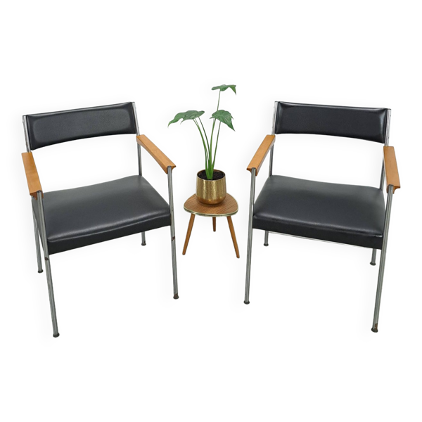Chaises DDR avec base chromée et revêtement noir, chaises de salle à manger