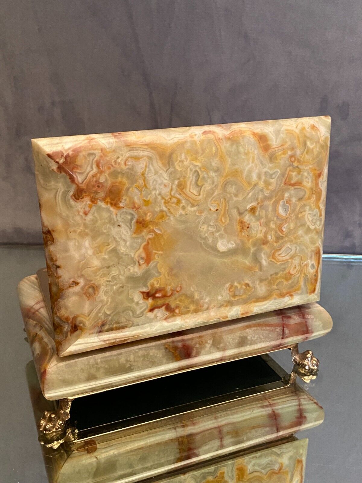 Onyx agate box on claw feet
