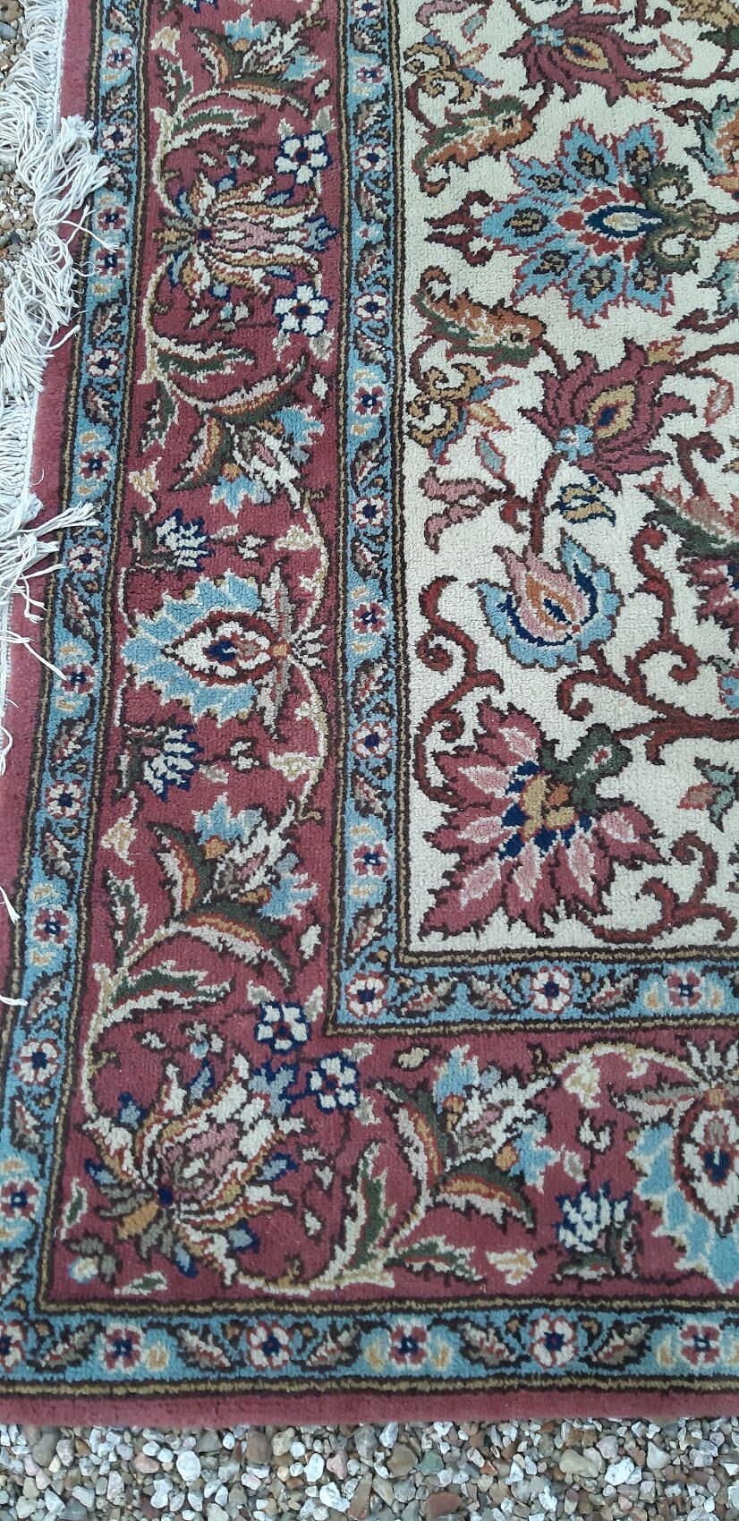 Hand knotted wool carpet