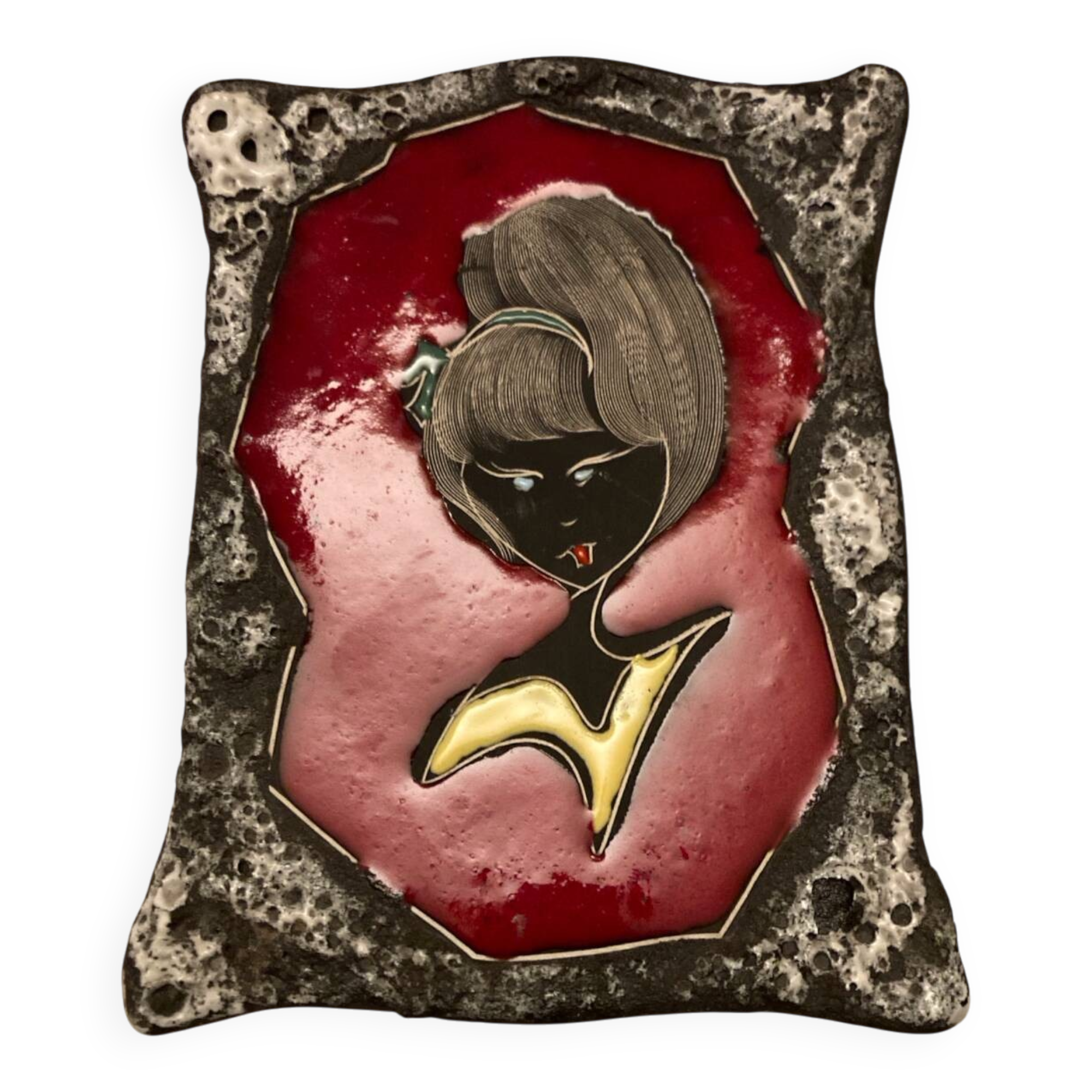 Vintage hanging decorative plate in lava stone