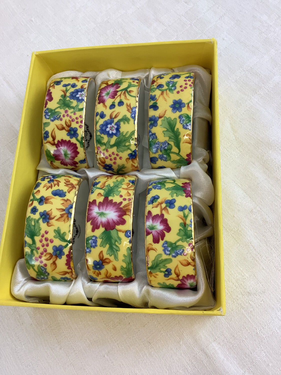 Coffret neuf de rond de serviettes