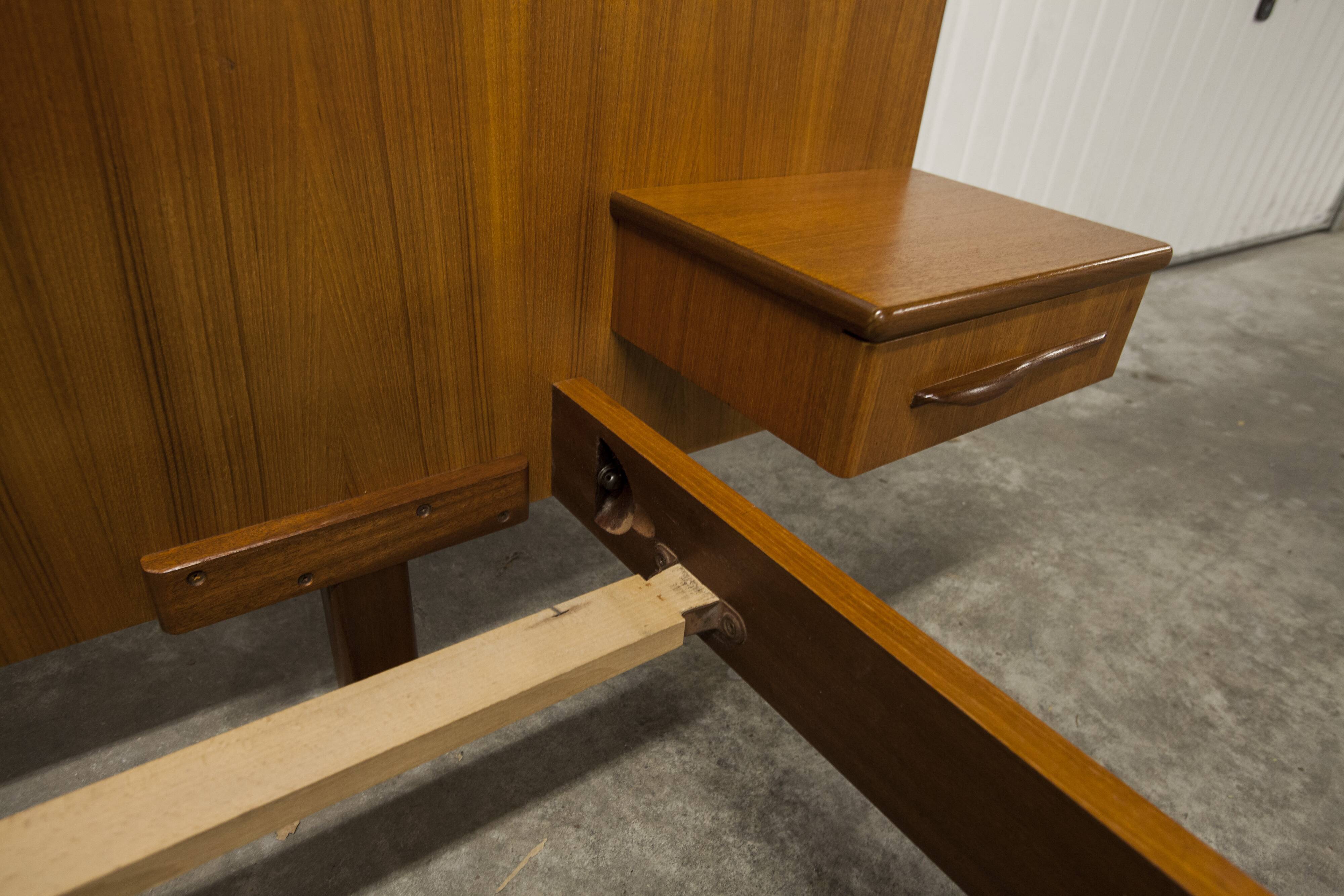 Scandinavian bed 1960 teak