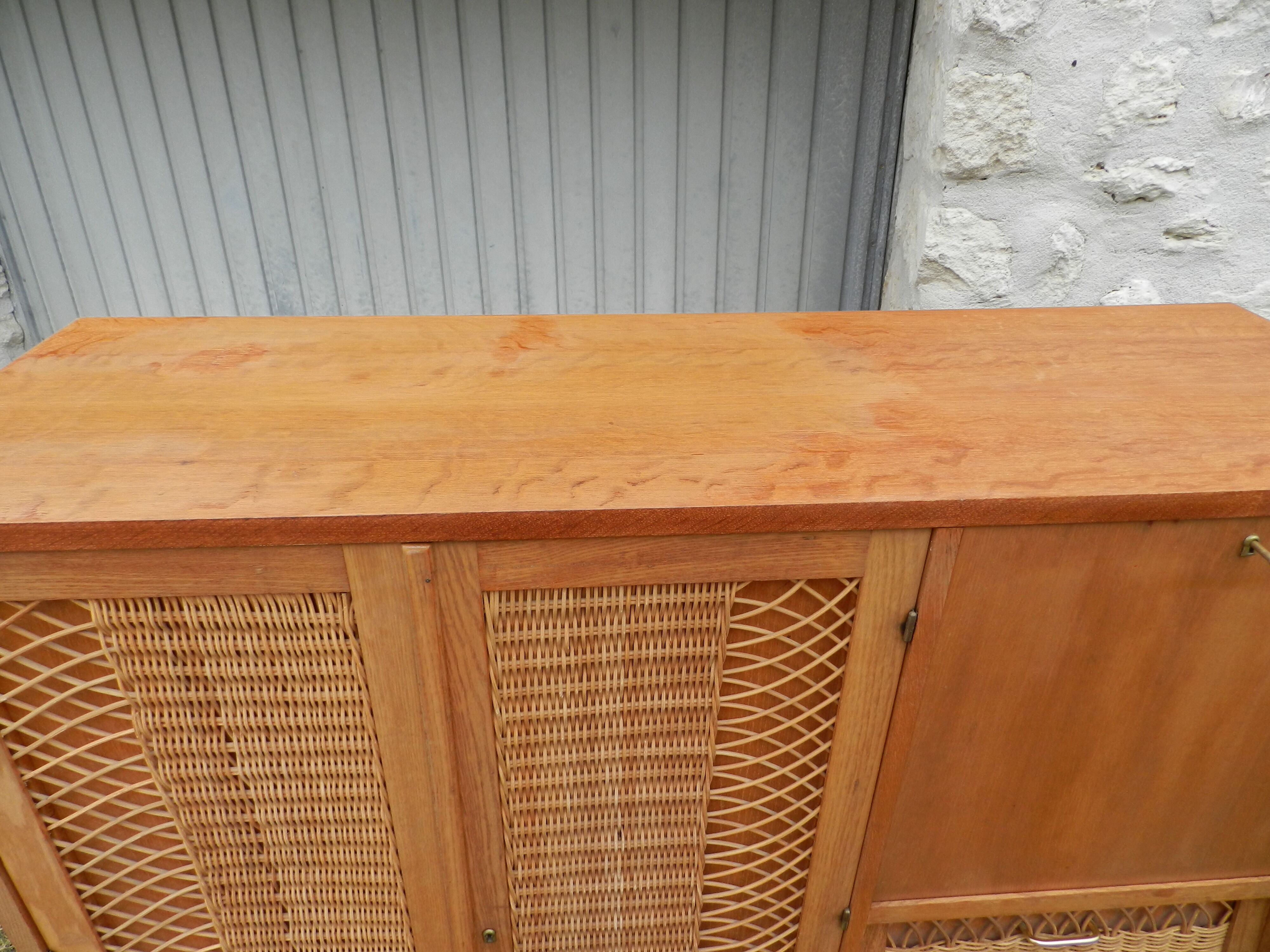 Armoire