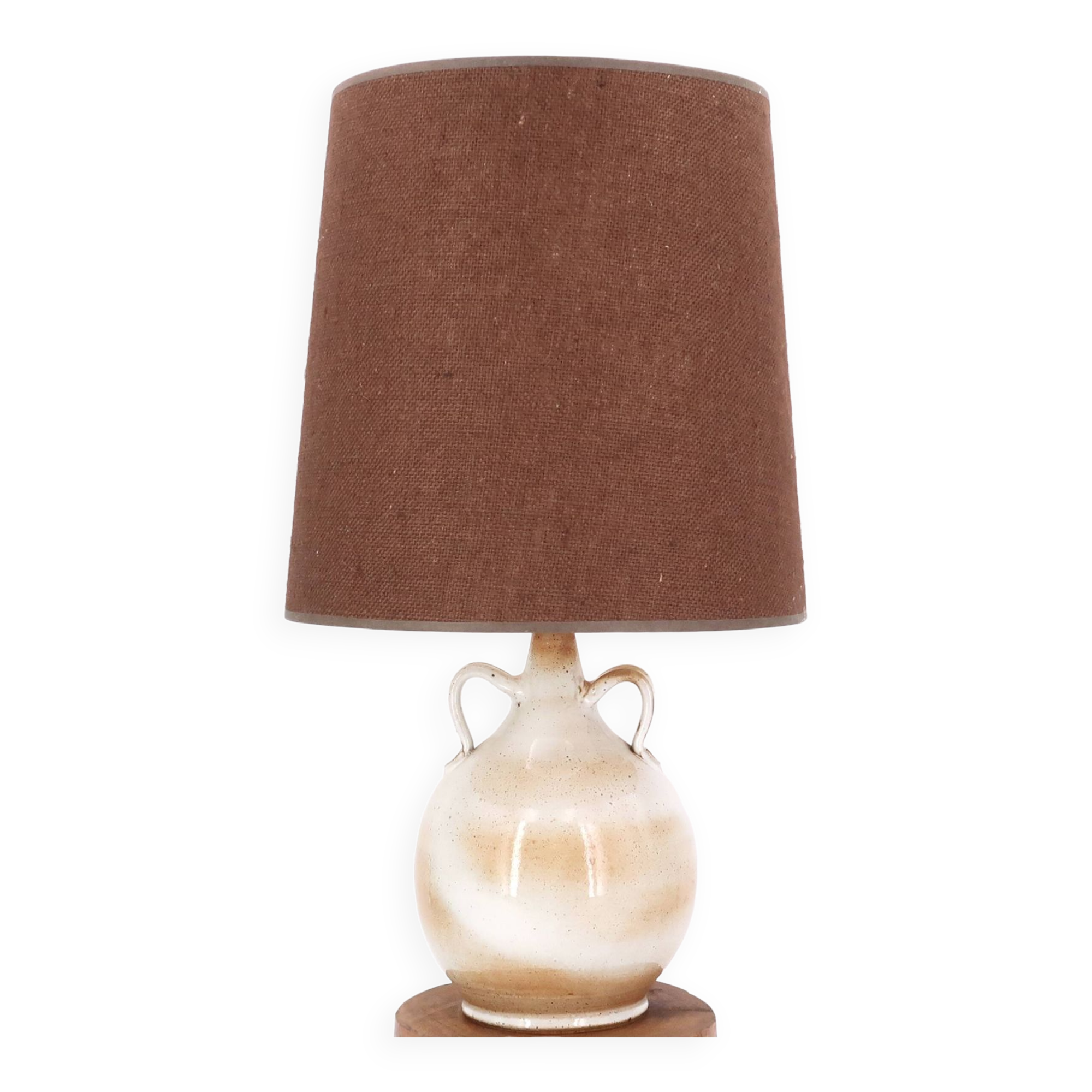 Beige marsh sandstone lamp with handles, brown lampshade