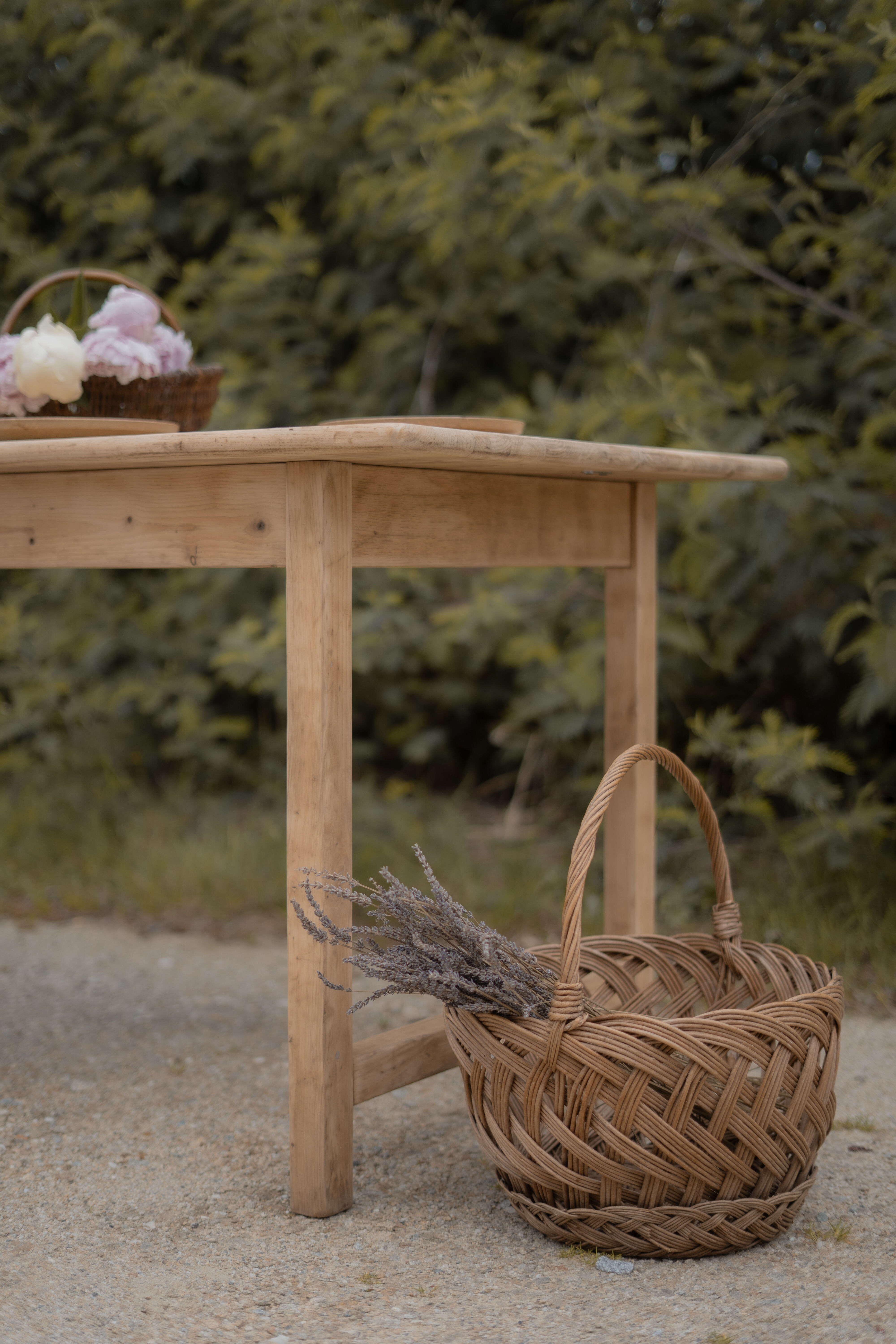 Oak farmhouse table