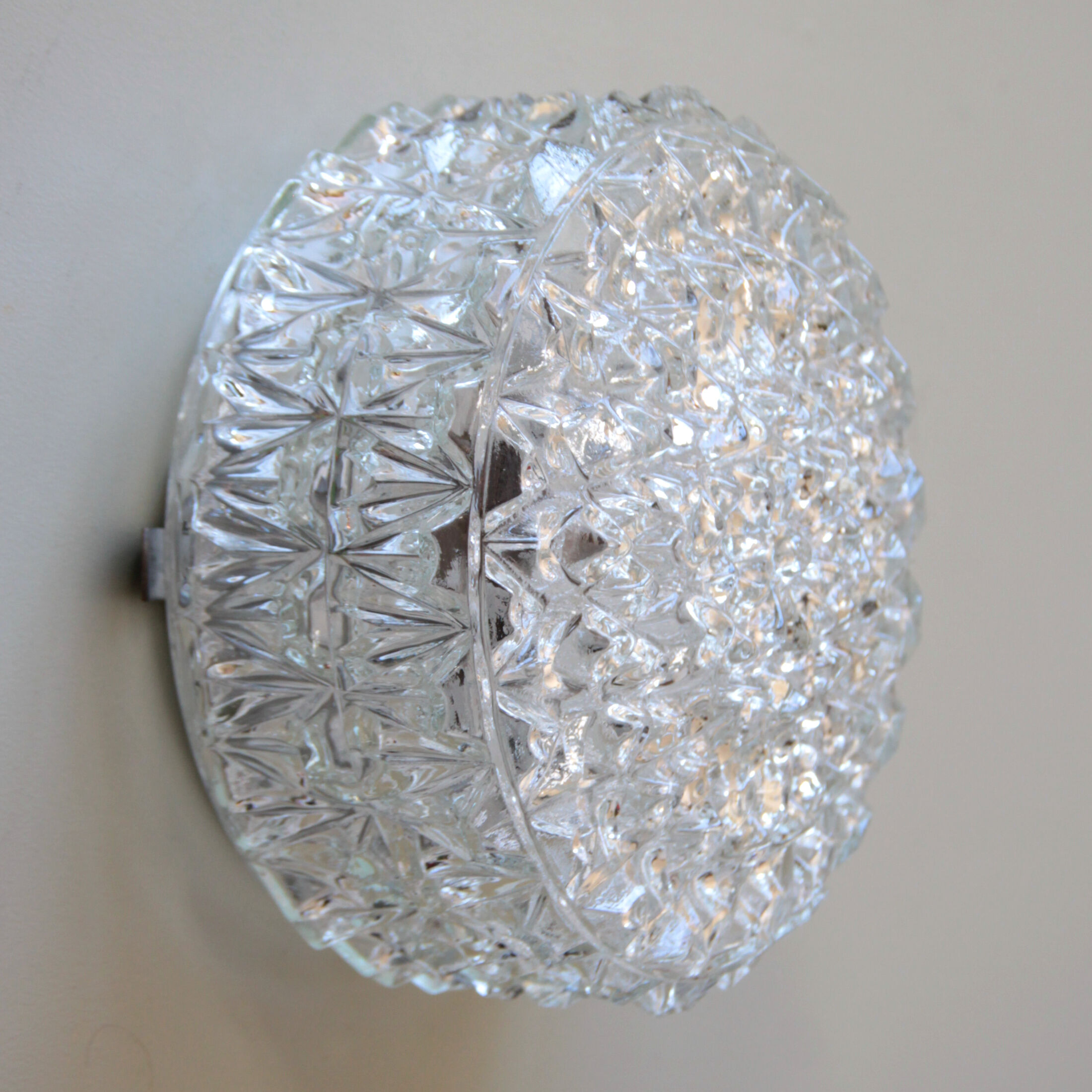 Wall lamp round ceiling lamp in minimalist glass 1970 1980 seventies eighties antique luminaire