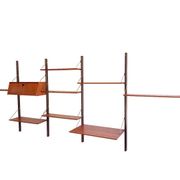 Un ensemble mural vintage de 5 pièces avec bureau par Louis van Teeffelen.