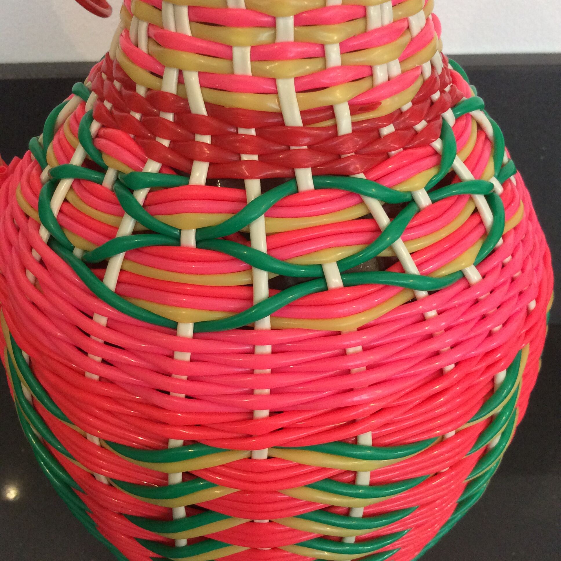 large scoubidou bottle 60s