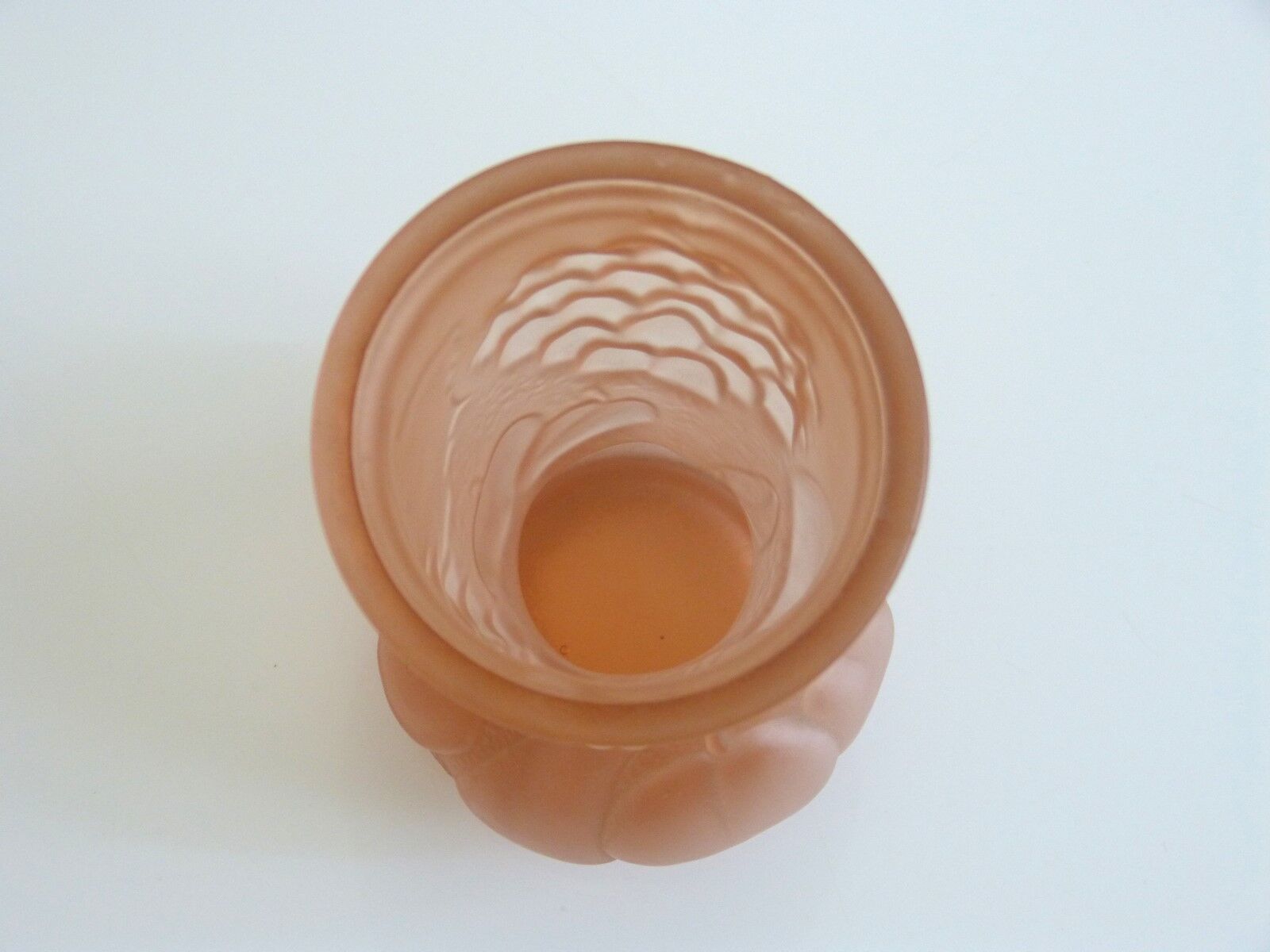 Vase pink Art deco glass fruit decoration