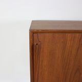 Danish design sideboard in teak by Gunni Omann