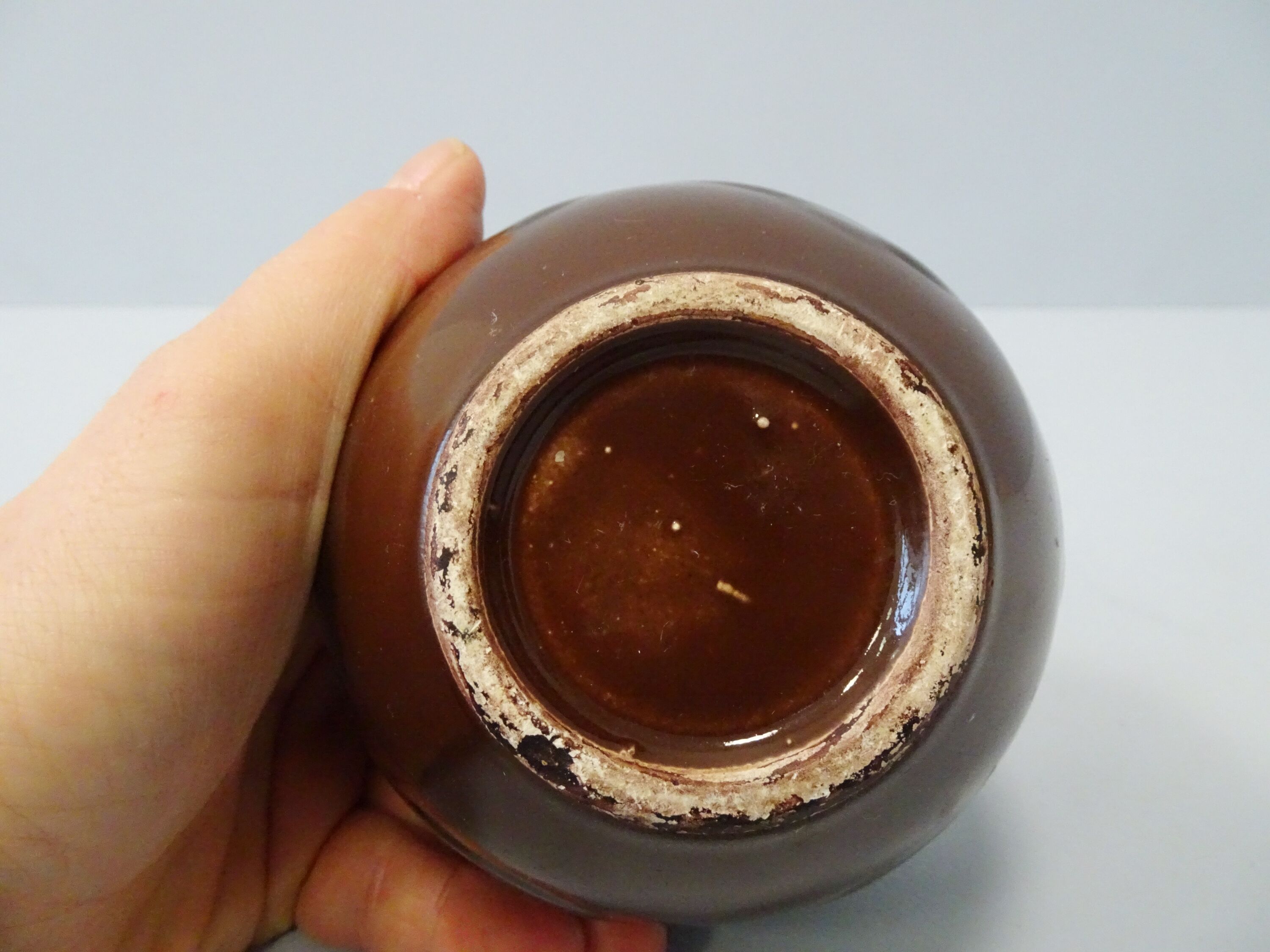Ball solifleur in brown green ceramic