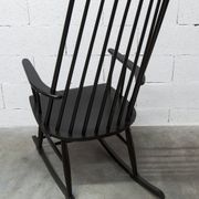 Scandinavian style rocking chair Tapiovaara 1960 in very good condition.