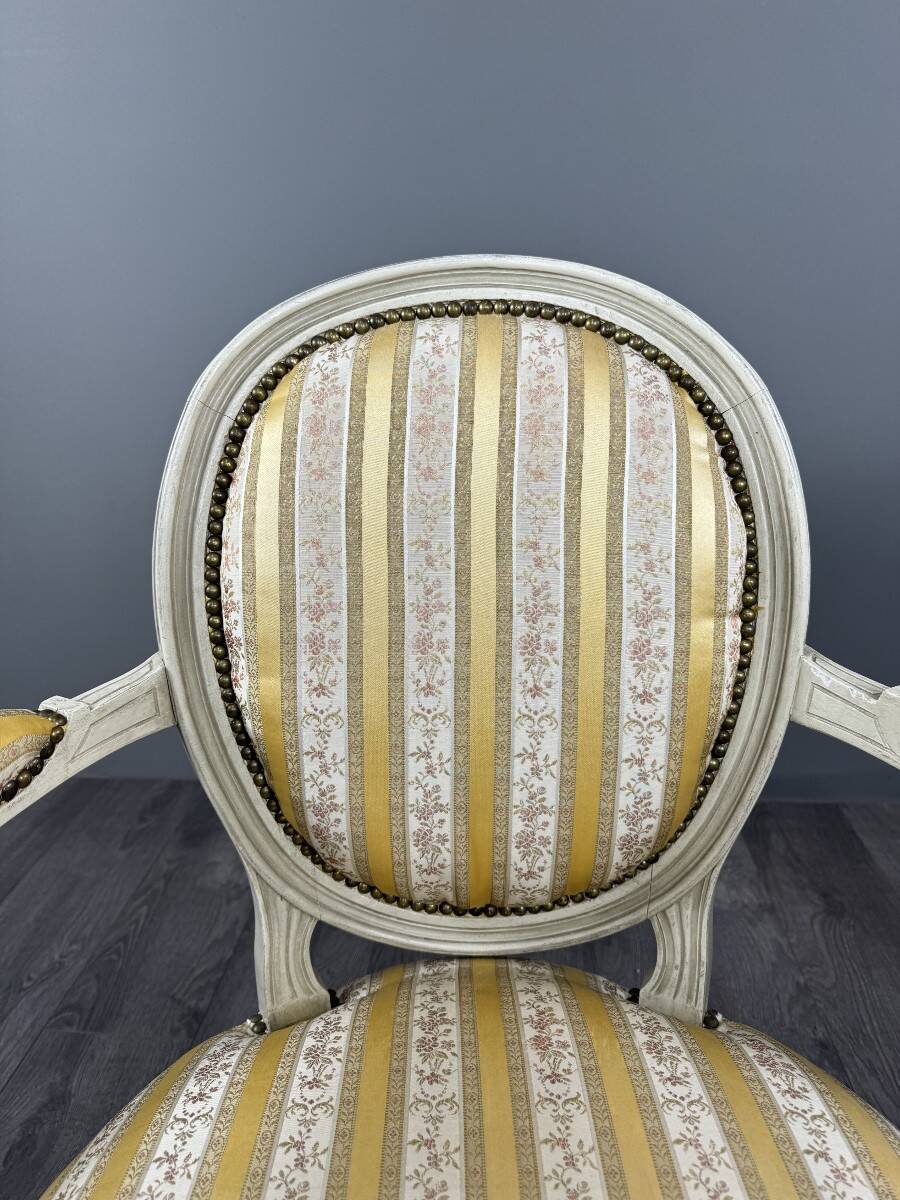 Pair of Medallion Armchairs in Louis XVI Style with Footrests, 20th Century